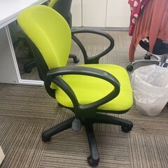 オフィスチェアの画像