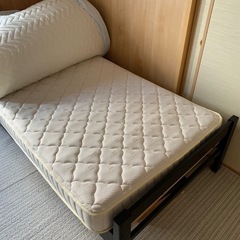 シングルベッド