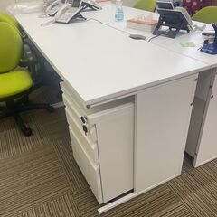 オフィスデスク 3個