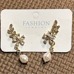 ピアス　新品①