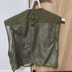 カーキ フィッシングベスト 4L GETTの画像