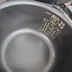 リサイクルショップどりーむ天保山店　No1466　炊飯器　アイリスオーヤマ　2018年製　3合炊き　1人暮らしに最適なサイズです♪の画像