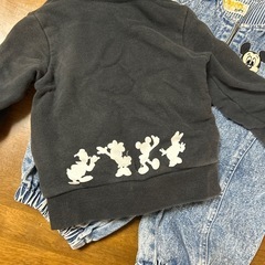 ミッキーマウスパーカーの画像
