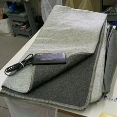 0331-222 ニトリ　ホットカーペット　収納袋付