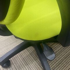 オフィスチェアの画像