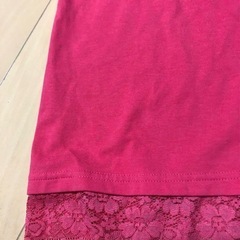 未着用　レースが可愛いピンクのTシャツ　ＬLの画像