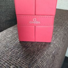 オメガ時計入れ