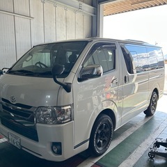 ハイエースバン　ダークプライム　37000㌔　早い者勝ち