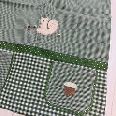 【新品】 エプロン チェック 袖なし りす レトロ　鍋つかみ付きの画像