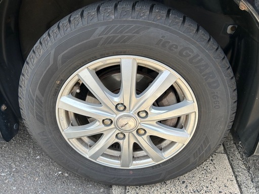 スタッドレスタイヤ