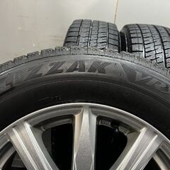 【BS BLIZZAK VRX2 205/65R16】スタッドレス【BS BALMINUM KR10 16インチ 6J5HPCD114.3+50】22年製 ヤリスクロス等　(MTD926)クレジットカード QRコード決済可能の画像
