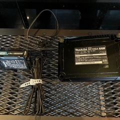 【完売】 makita CL107FD 充電式クリーナ　掃除機の画像