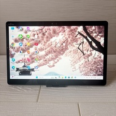 折りたたみキーボードおまけ❣️【美品】富士通ノートパソコン✨タブレットARROWS‼️軽くて薄い✨すぐ使える✨【完動品】快速SSD✨webカメラ❣️資料作成✨動画視聴用✨の画像