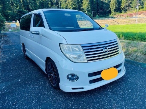 日産エルグランド　キャンピングカー