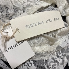 SHEENADELRAY黒のチェック ノースリーブワンピースの画像