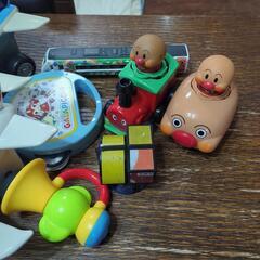 アンパンマン　おもちゃ　プルバックカー　飛行機の画像