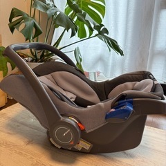 combi チャイルドシート コンビ 新生児 赤ちゃん ベビーシート