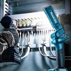 マキタ‼️makita‼️充電式ワークライト‼️ML 816‼️本体のみ‼️新古品‼️DIY‼️工具‼️の画像