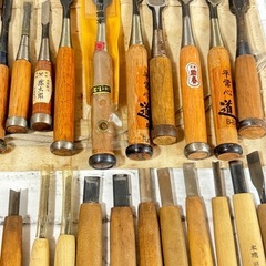 P471 鑿・のみ 彫刻刀 鉋・かんな まとめて110点以上 総重量約12kg
