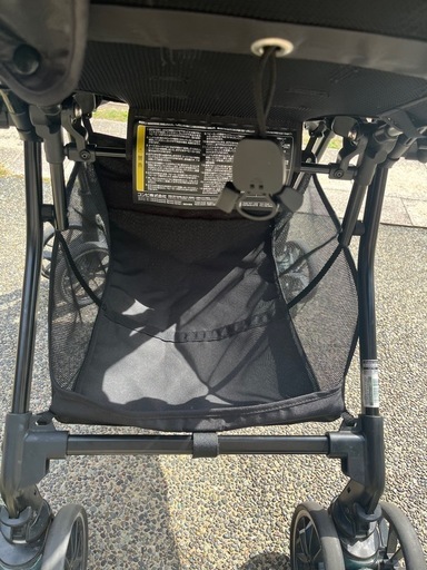 コンビ ホワイトレーベル スゴカルα 4キャス Light エッグショック