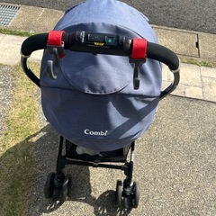 コンビ ホワイトレーベル スゴカルα 4キャス Light エッグショックの画像