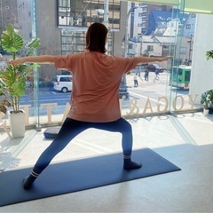 無料体験【口コミ⭐️5多数！セミパーソナルヨガ&ピラティスレッスン体験】の画像