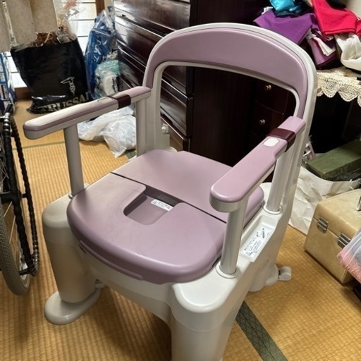 介護用トイレ【新品未使用】箱無し