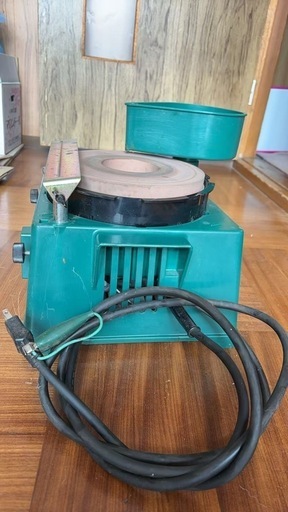 日立工機 刃物研磨機 GK21S2 砥石径205mm AC100V 家庭用刃物研磨用