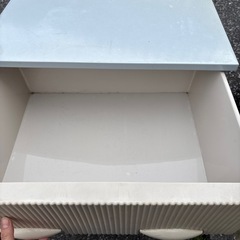 衣服ボックスの画像