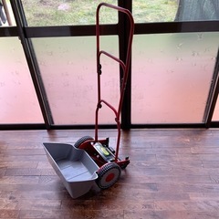 手動芝刈り機
の画像