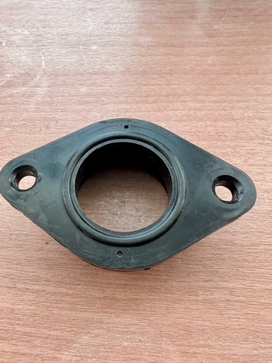 びび。 PWK28 OKO28 OKO30用 汎用 インシュレーター 60mmピッ