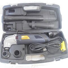 リノベーター マルチツールキット FN002893 アタッチメントツール2セット、サンドペーパーセット付 DIY 電動工具 切断、はがし、研磨 札幌市 白石店の画像