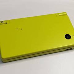 【動作品】ニンテンドーDSi (TWL-001) おまけソフト付き！の画像