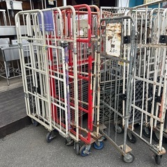 再入荷‼️5669【戸塚区引取り限定】折りたたみ式金属カゴ台車 4輪キャスター 1台の価格です の画像
