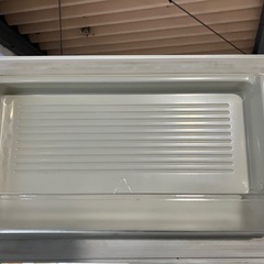 ☆値下げ☆K2503-1006 YAMADA ノンフロン冷凍冷蔵庫 YRZ-C09B1 2016年製 全定格内容積90L 動作確認済み キズ 汚れあり 現状お渡しの画像