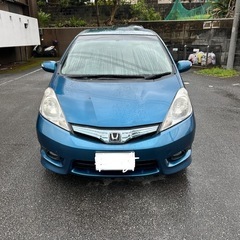 受付終了　ホンダ フィットシャトル　2012年式