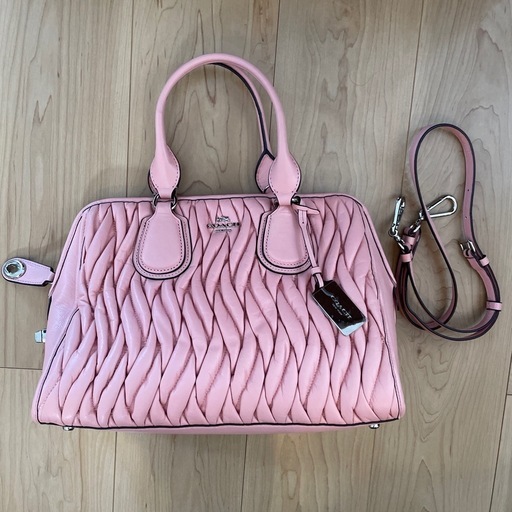 【美品】coach ピンク　ショルダーバッグ