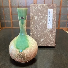 【新品未使用】信楽焼　花瓶　丸辰製陶所　鶴首　箱付き　花器　花生