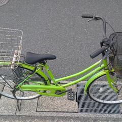 黄緑色の自転車