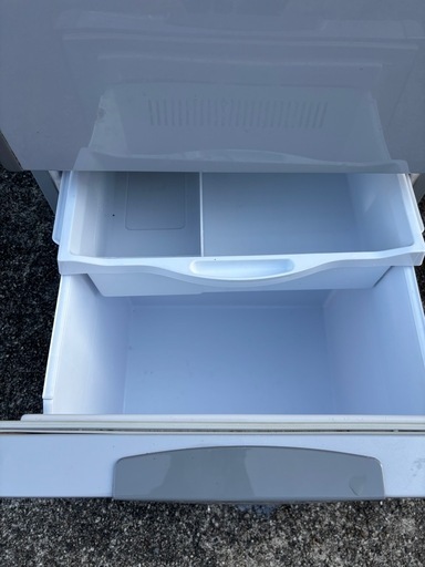 【美品】★冷蔵庫★日立★製氷機能付き3ドア★2013年★R-S300DMV★