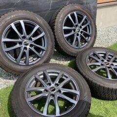 レーベン16インチ、205-60-16、国産スタッドレス、バリ溝、114.3ホイール付、4本セットの画像