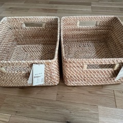 【新品　未使用】　
無印良品　重なるラタン角型バスケット・大