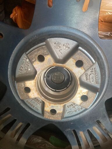 価格交渉可能！！　AMEシャレンXV-77　　245/40R19　トランパスLUⅡ！！４本セット！！