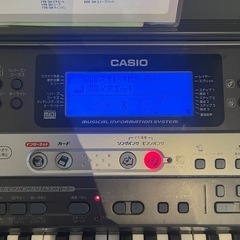 CASIO光るキーボード LK-301BB付属品全てあり⭐️
 電子ピアノ美品ですの画像