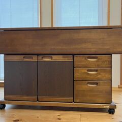 折り畳みテーブル