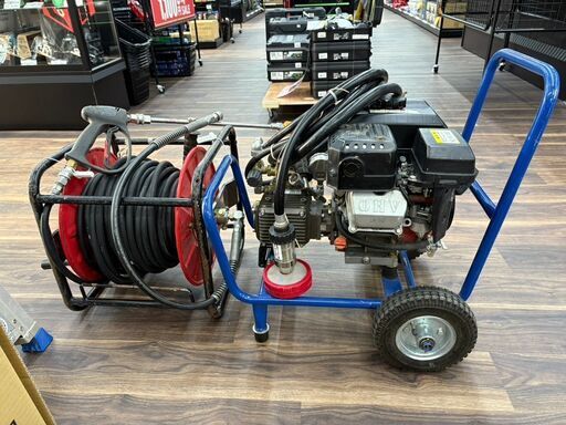 【中古】精和産業 SEIWA JC-1513GO エンジン高圧洗浄機 ガン・ドラム付き 15MPa×13L/分