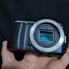 良品　SONY NEX-C3　ボディ➕バッテリーの画像
