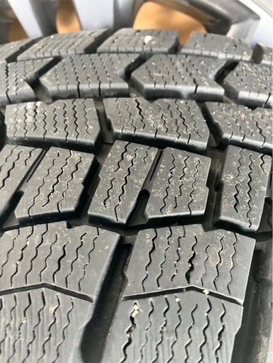 【相談中】トヨタ 純正ホイール付き❗️16インチ　ダンロップ　スタッドレスタイヤ　