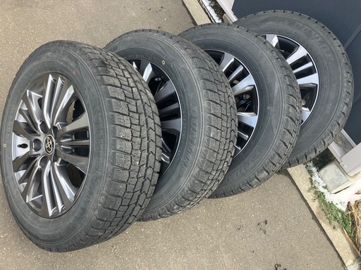 【相談中】トヨタ 純正ホイール付き❗️16インチ　ダンロップ　スタッドレスタイヤ