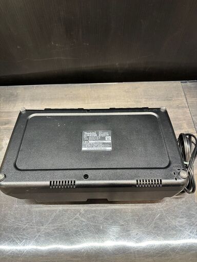 未使用品】マキタ 本体なし 充電器・バッテリ2個・ケースセット